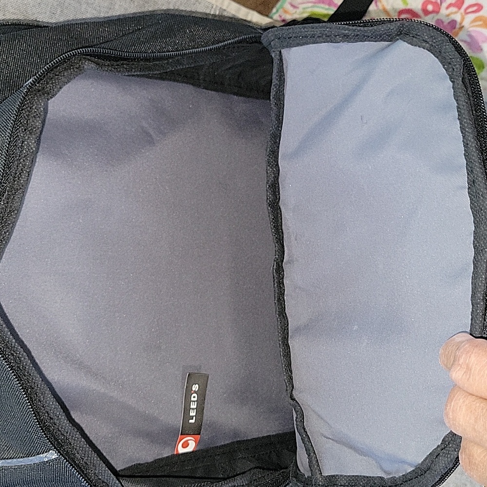 CheckMate Laptop Backpack - Picture 4 of 8
